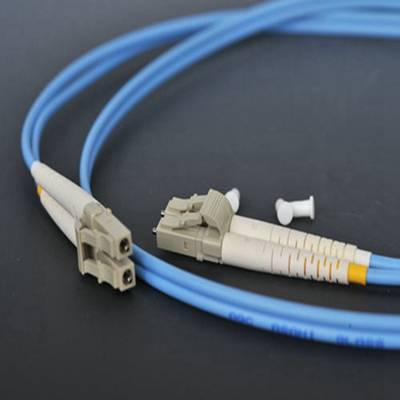 8089bad2b6d6f9ef668cb31cdc4dcef8_POF_LC-LC_cable_019240210.jpg